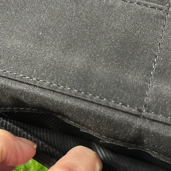 Tahari Women’s Faux Leather - Picture 7 of 9